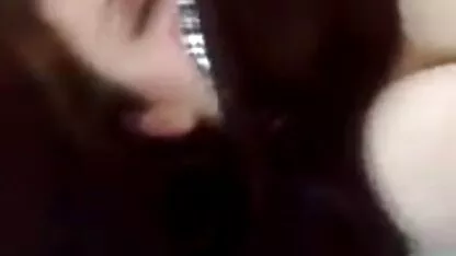 हॉर्नी सेक्सी मूवी वीडियो में बड़ा चूची माँ बेकार है प्रेमी