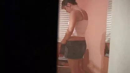 जब कोई सेक्सी मूवी फुल वीडियो मादा चूत के पास न हो तो दोस्त पागल हो जाता है