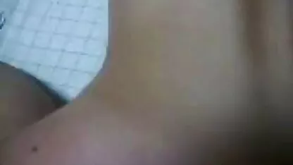 फिशनेट स्टॉकिंग्स में नोरा कामसूत्र सेक्सी वीडियो मूवी गुदा सेक्स प्यार करती है
