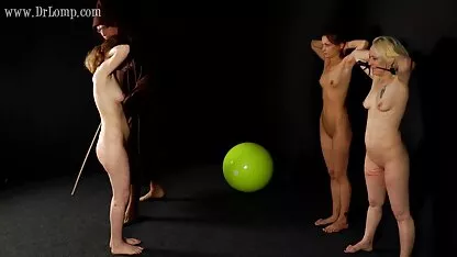 एशियाई बॉलीवुड मूवी सेक्सी फूहड़ blowjob और डबल प्रवेश